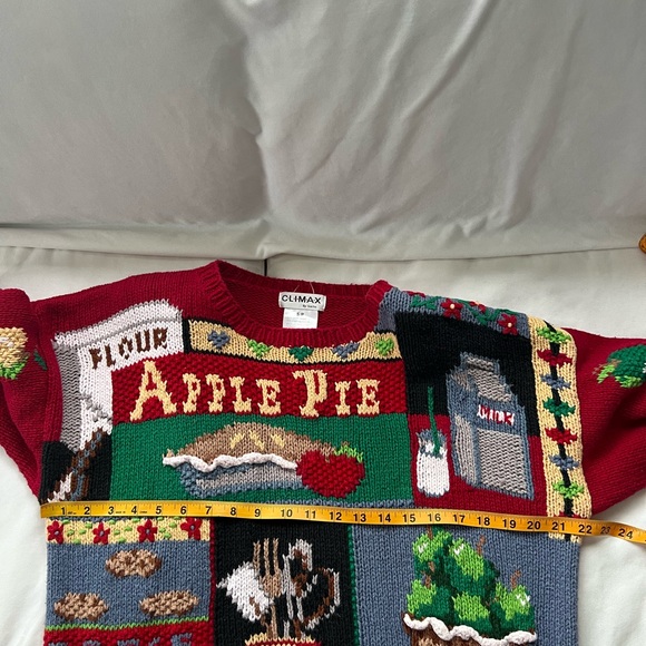 Vintage Cotton Blend Apple Pie Sweater - Picture 12 of 16